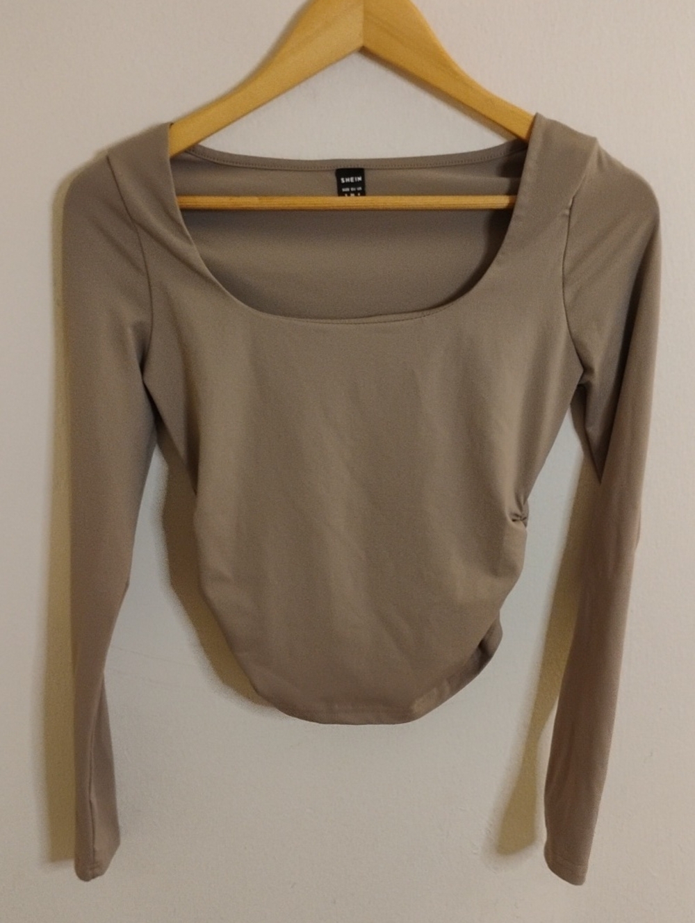 SHEIN Taupe Scoop Neck Long Sleeve Crop Top Small